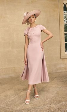bristol-mother-of-the-bride-outfits-28