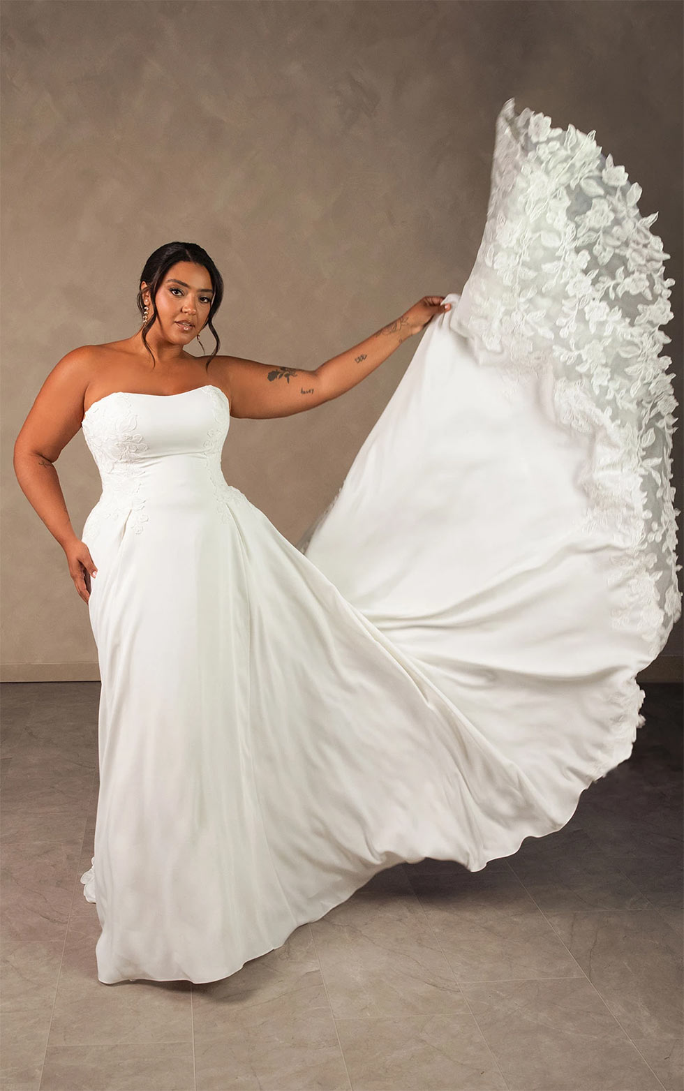 essense wedding dress d4504